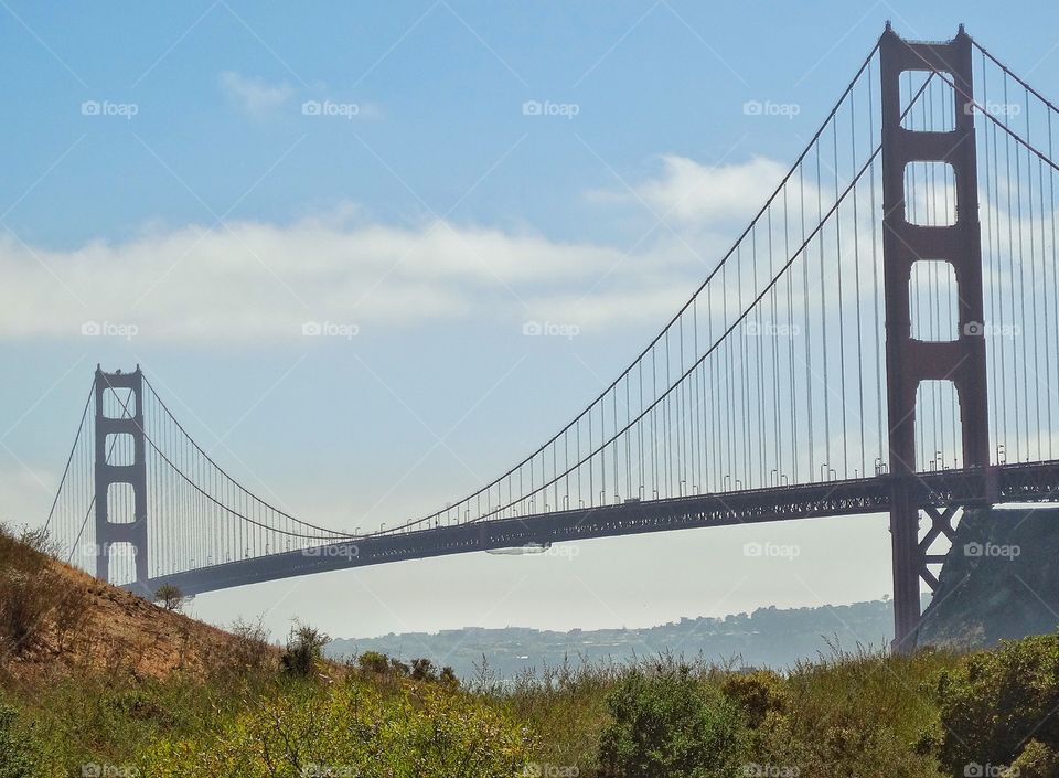 Golden Gate Bridge. San Francisco's Iconic Golden Gate Bridge
