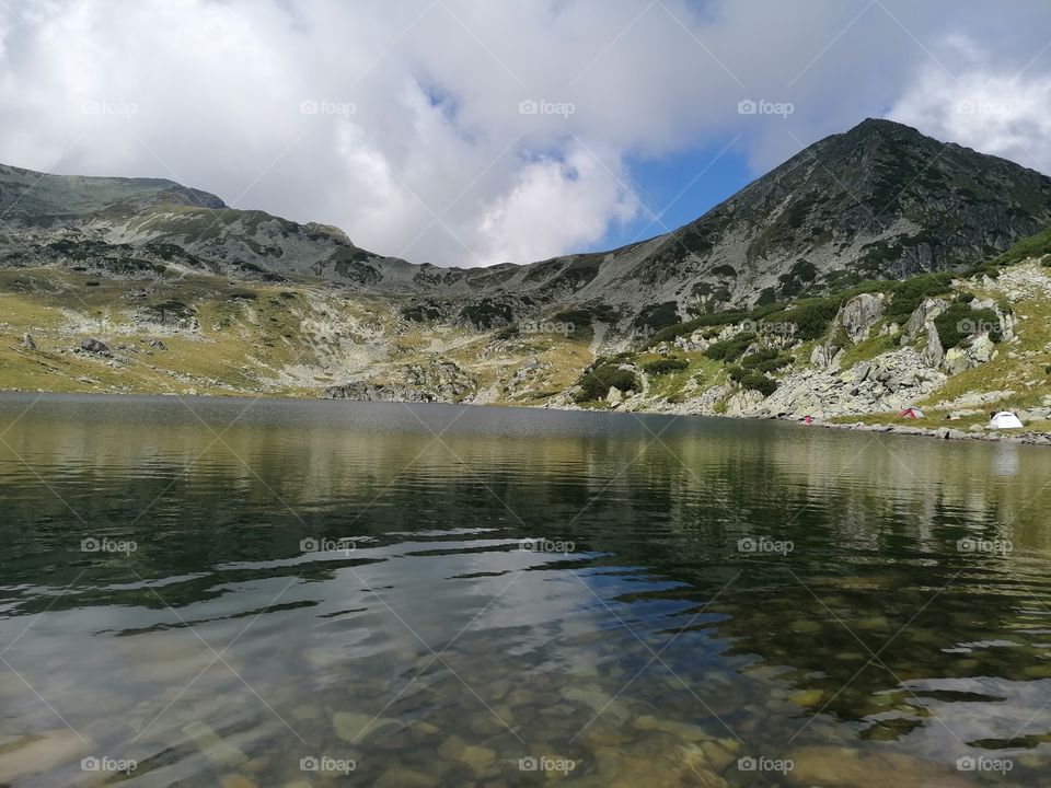 Bucura lake from Retezat Mountains