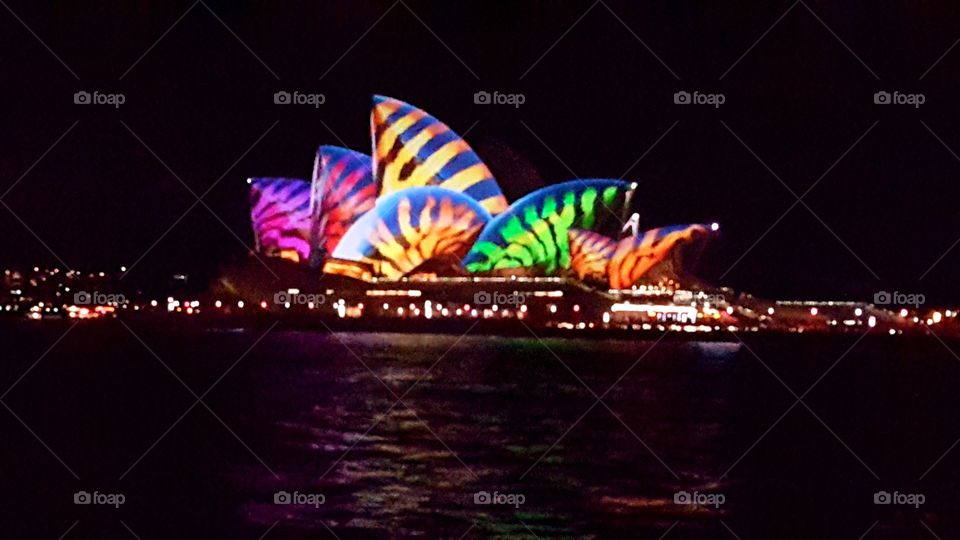 Magnificent colors lighting up the Opera House