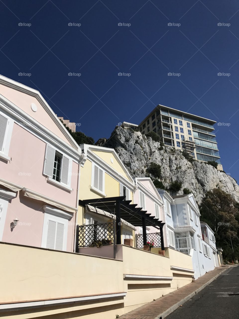 Gibraltar homes, travel to paradise 