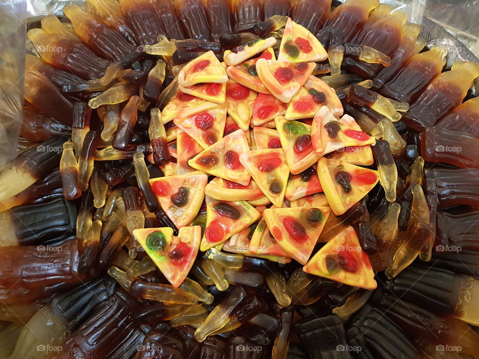 Candy Coca_cola and pizza