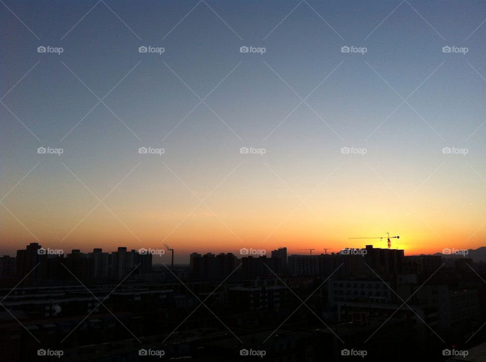 北京 after the fog days by HIN