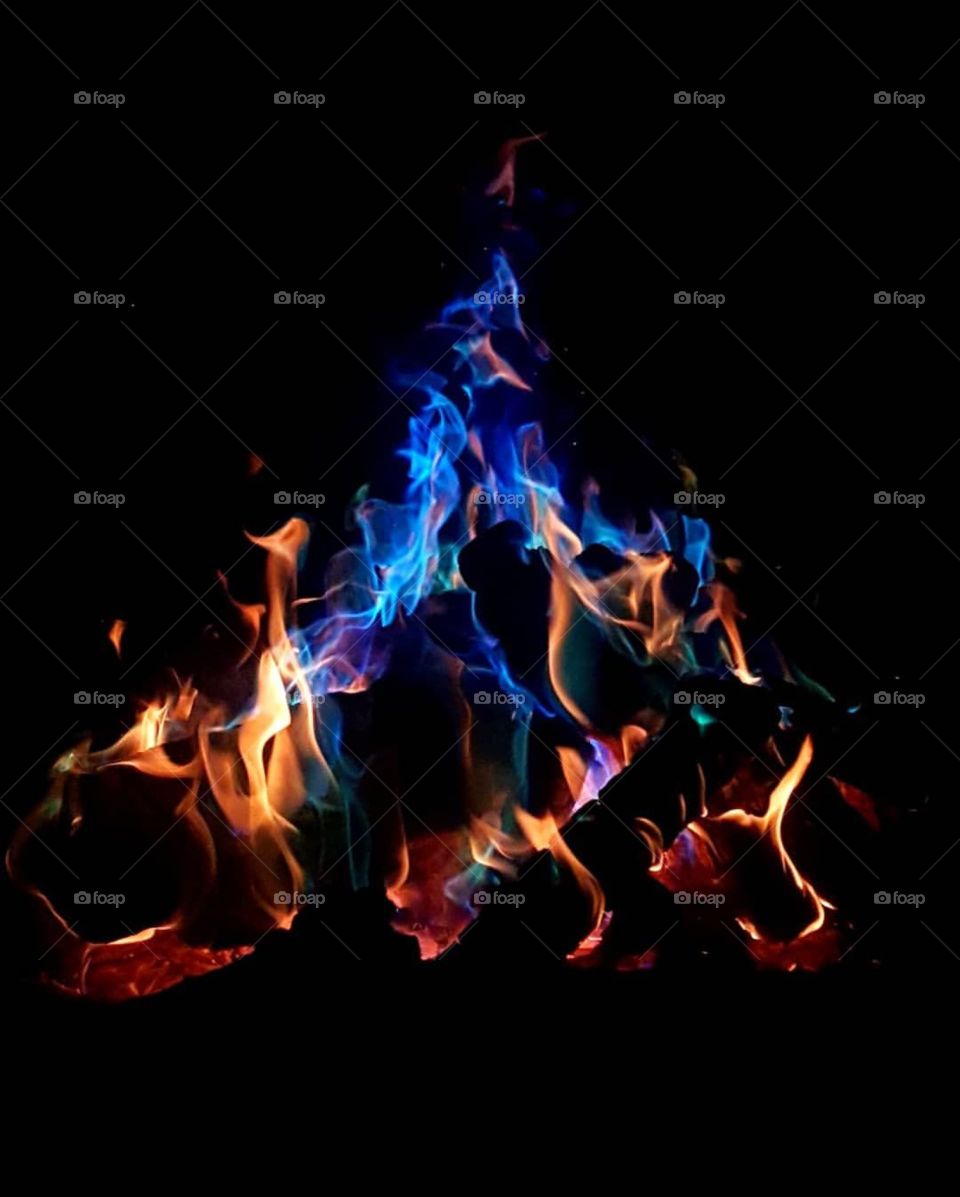 Do You Hold The Magic Fire ?