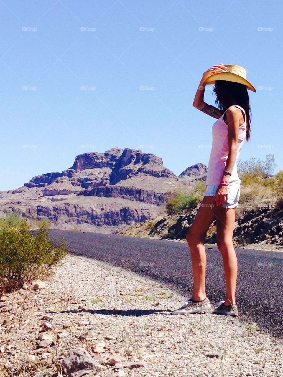 A model besidethe route 66 near Oatman town