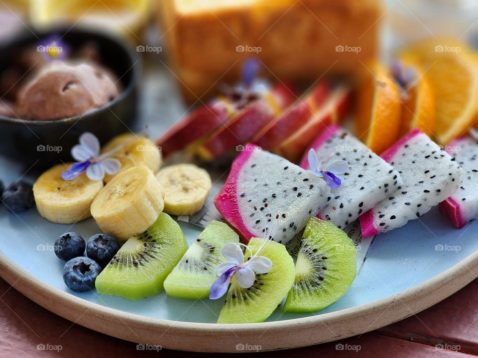 Mixed fruits
