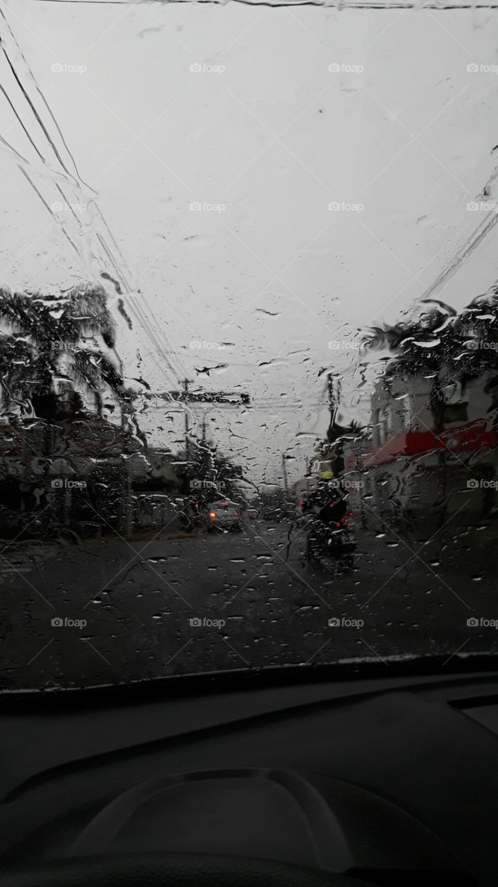 Un día de lluvia en la city.
