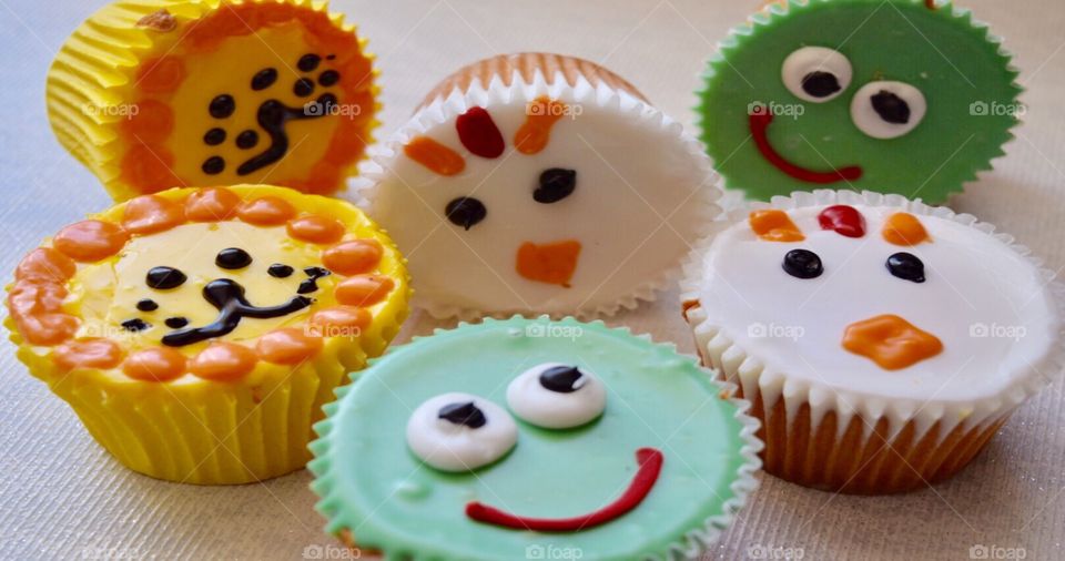 Crazy cupcakes 