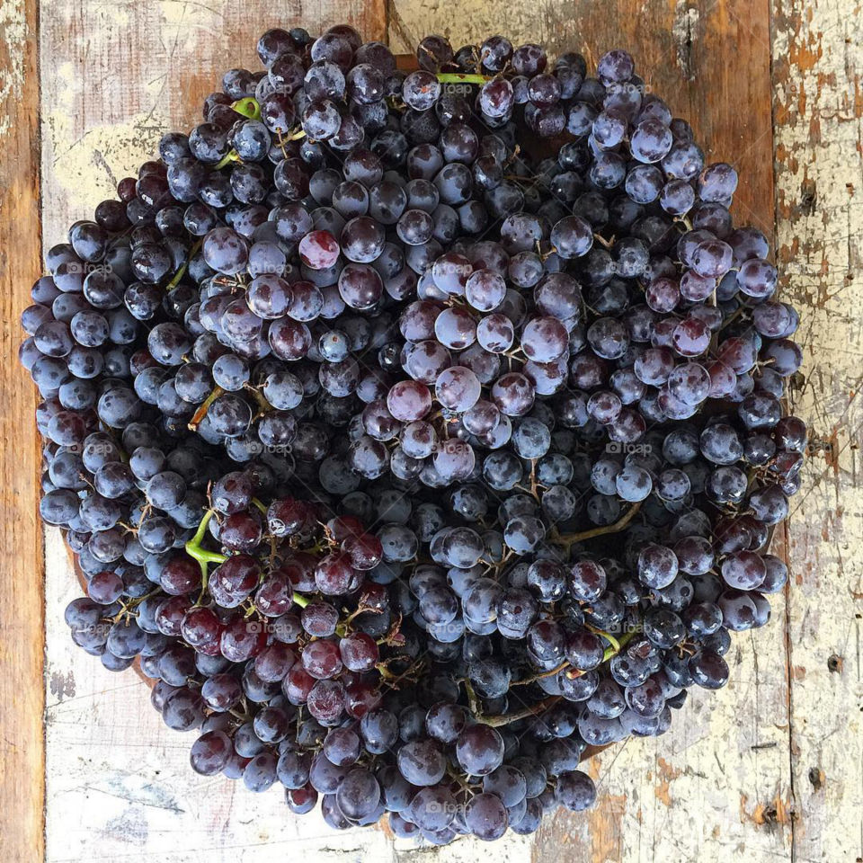 black grapes can make ur health white