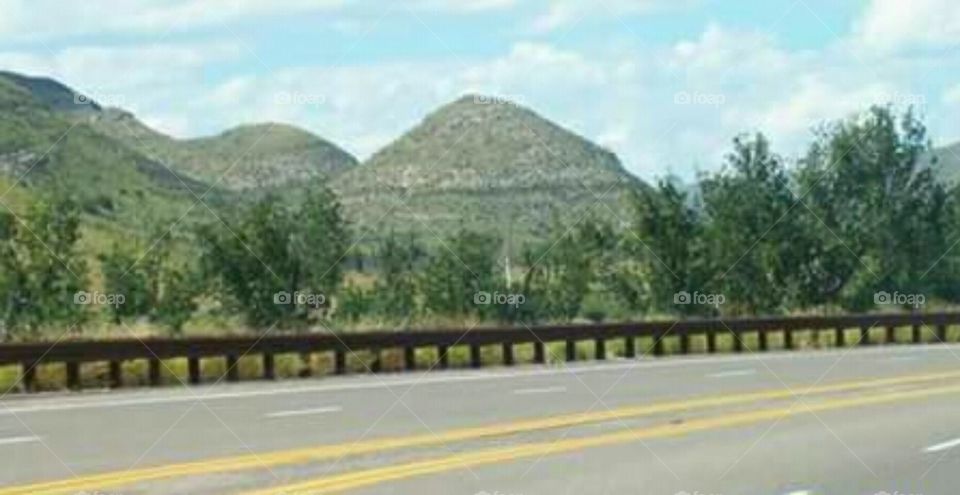 Beautiful scenery along U.S. Route 70 in New Mexico