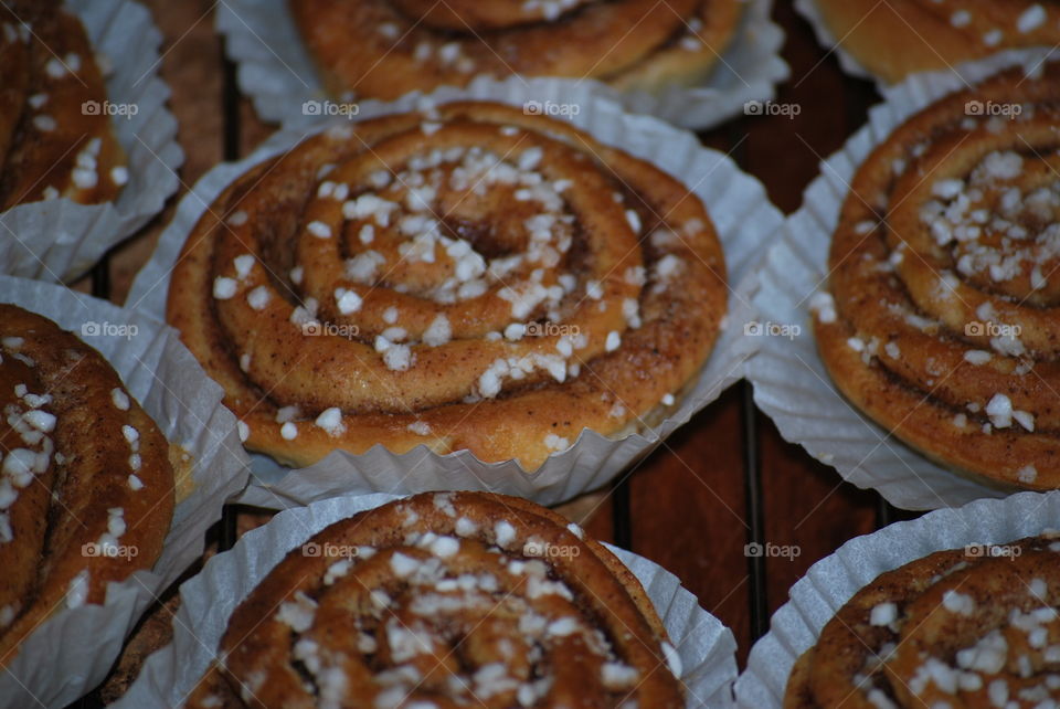 Cinnamon buns