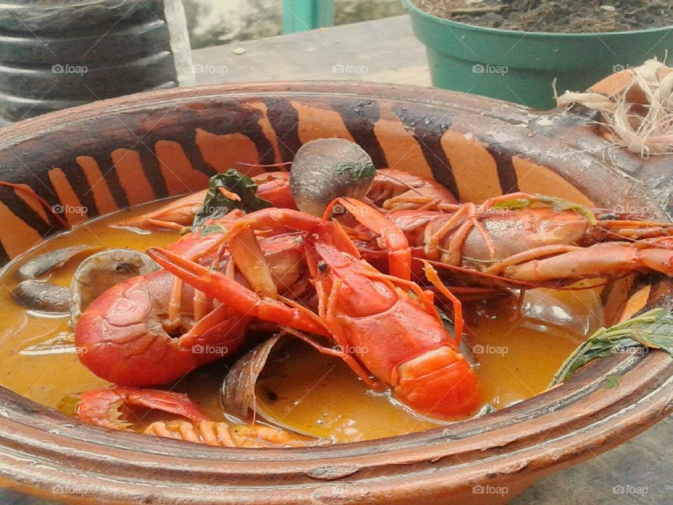 delicious lobster soup