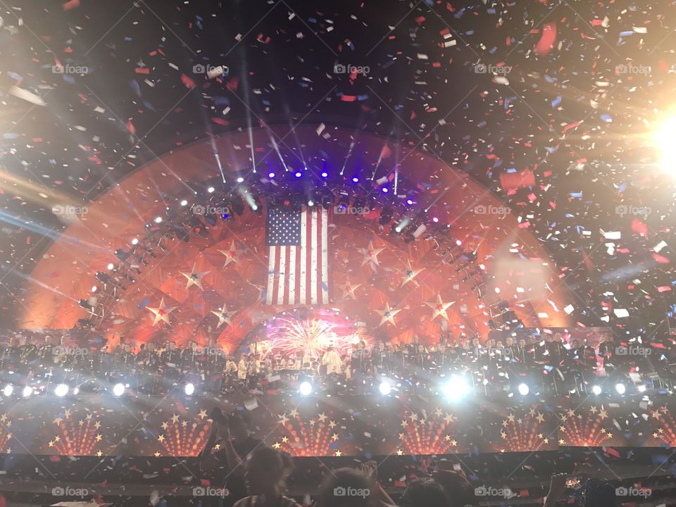 Stars and Stripes for ever with confetti