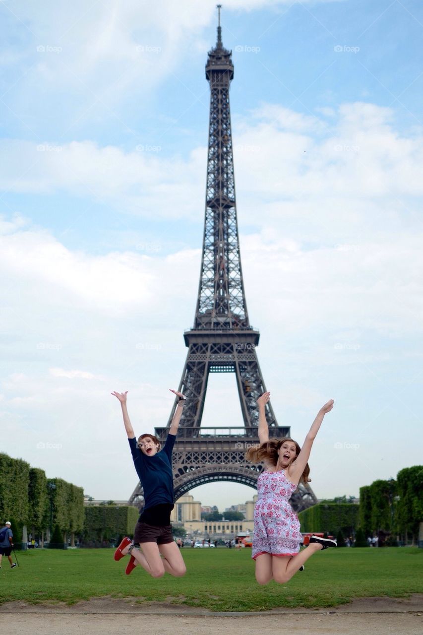 Eiffel Leap