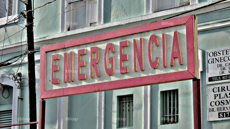 Spanish old emergency sing