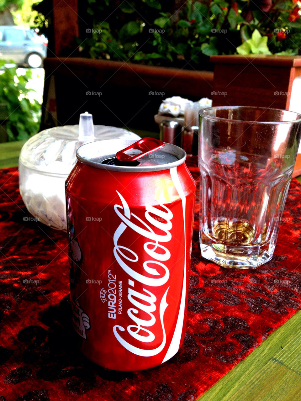 table red food glass by linhof