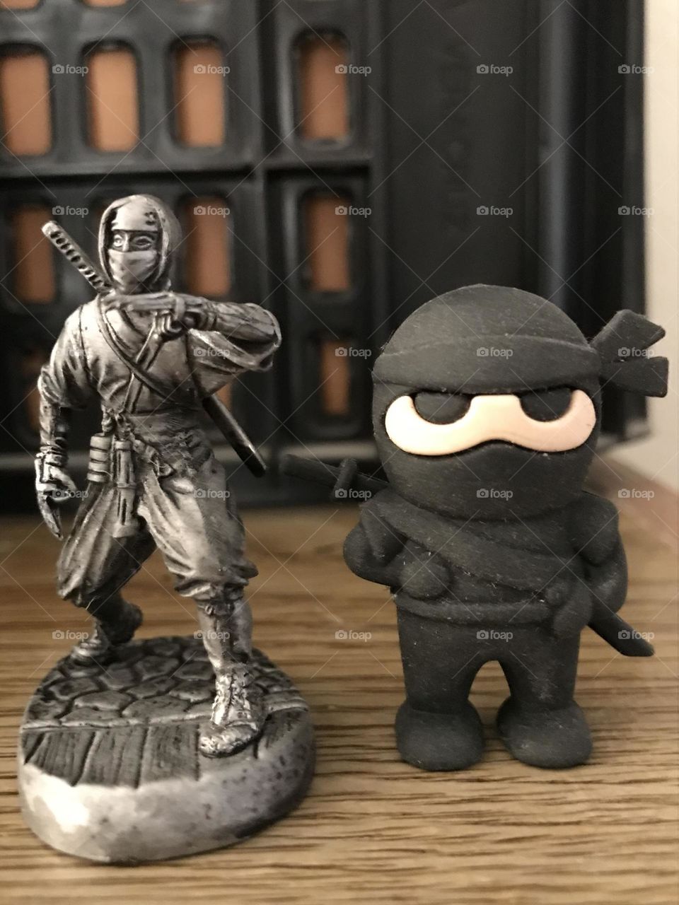 A pair of mini ninja figures to spice up one’s home as martially extraordinary decor.