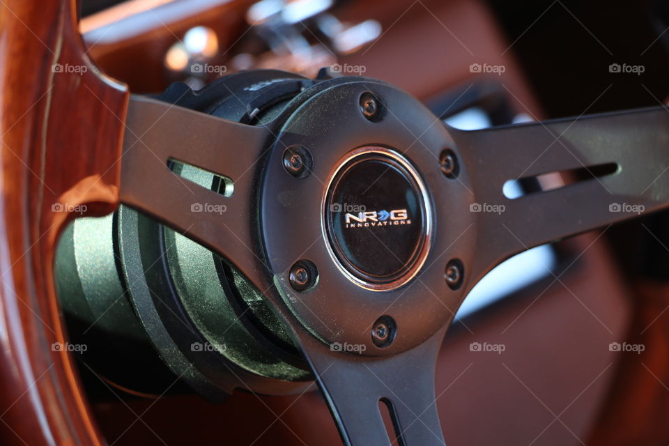 Steering wheel 