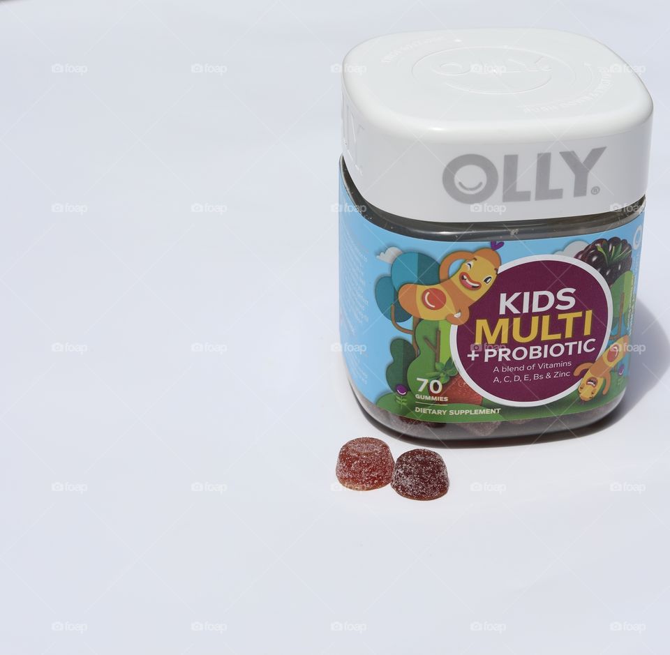 Olly Kids Multi and Probiotic