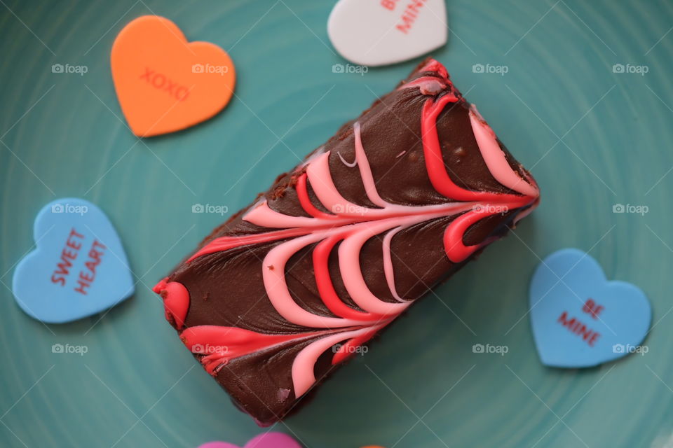 Valentine’s Day Brownie With Conversation Hearts