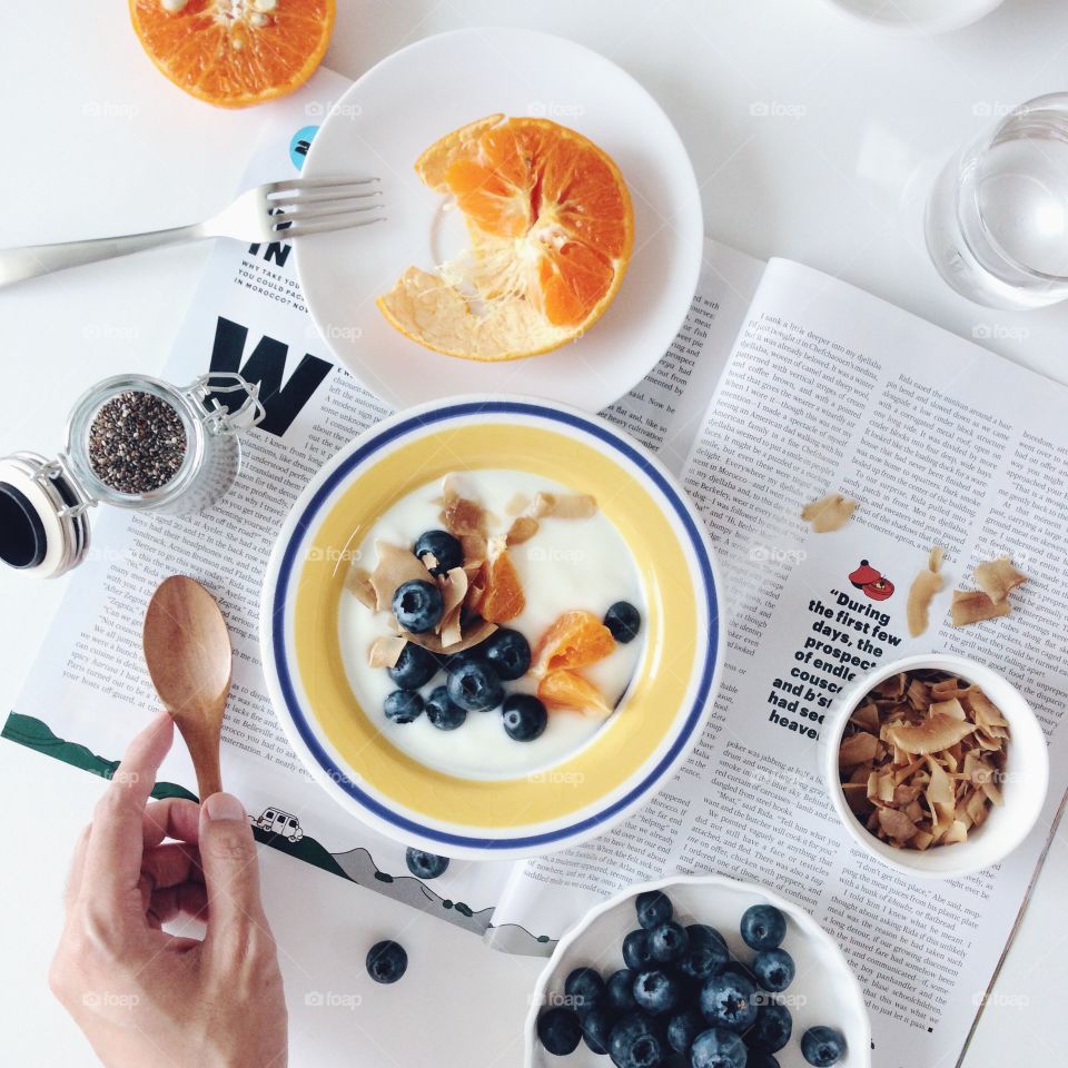 Morning Rituals : Preparing healthy breakfast 