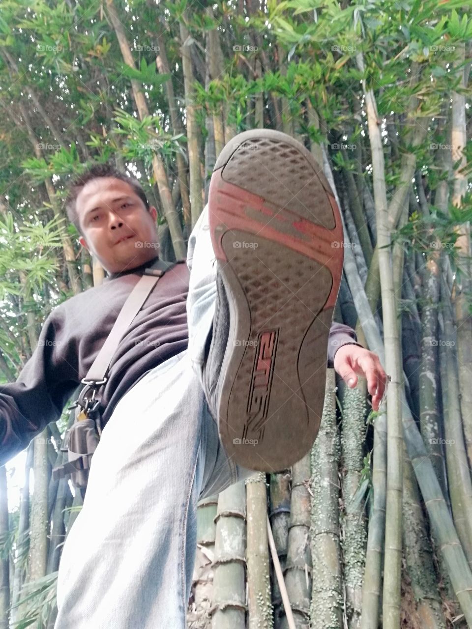 sepatu gw