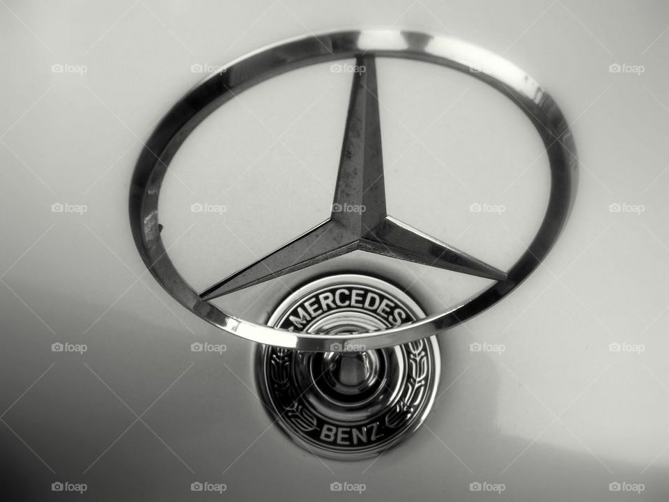 Silver Mercedes Emblem