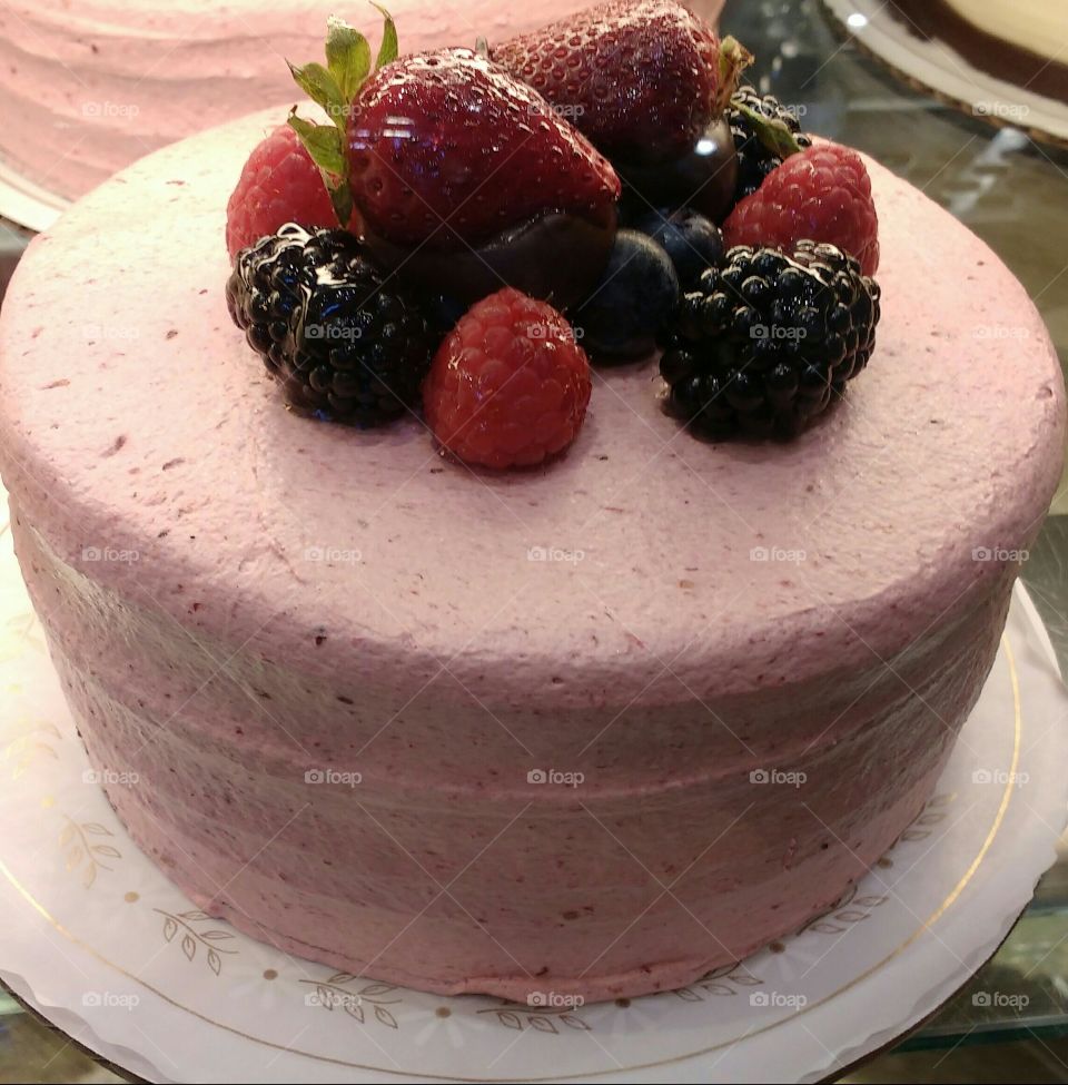 Berry Pink Cake