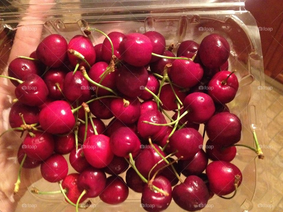 Yummy yummy wild cherries 