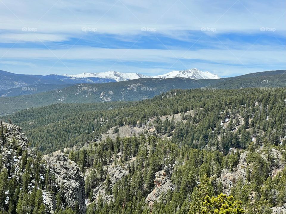 A stunning mountain view surrounded by the Rockies in Colorado 