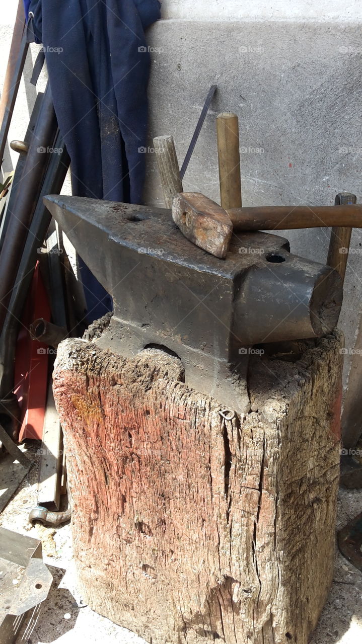 Between hammer and anvil