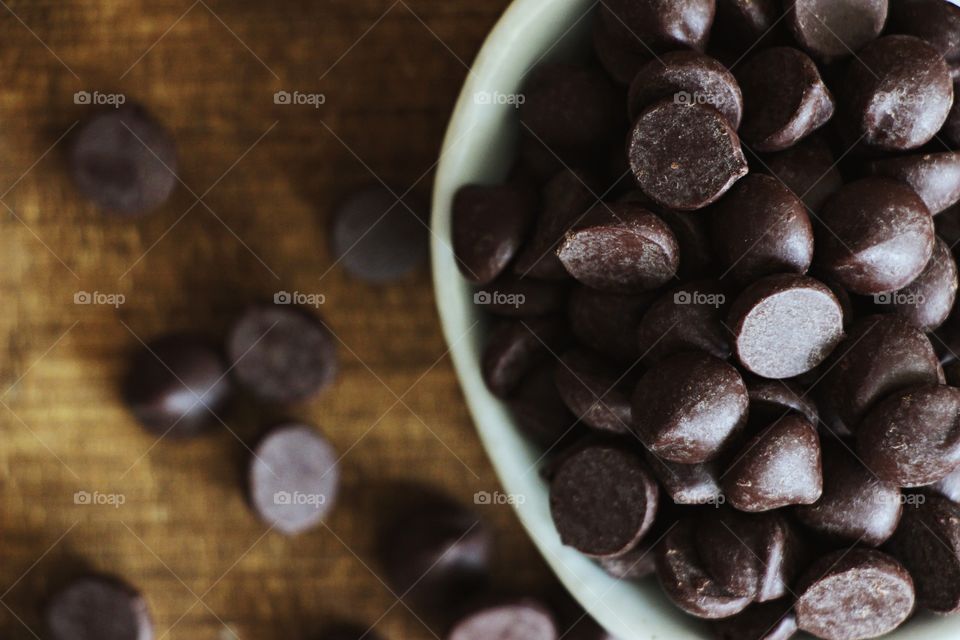 A bowl of dark chocolate chips