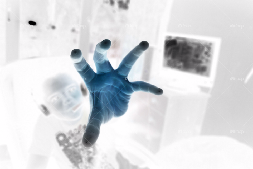 palm boy hand fingers by leonbritton123