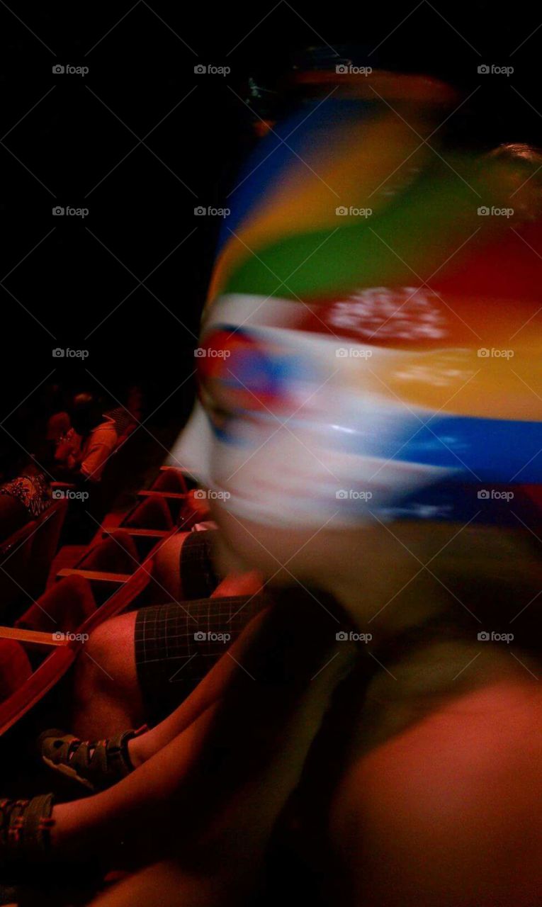 playing with light cirque