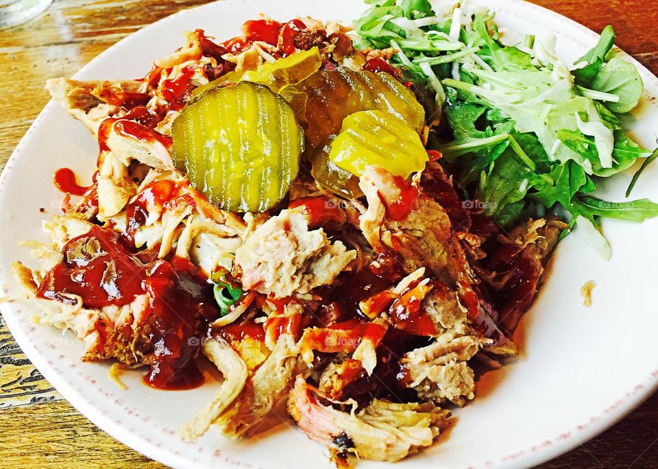 Southern pulled pork with side salad 
