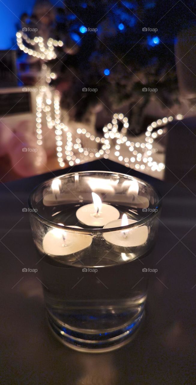 Aromatic candle