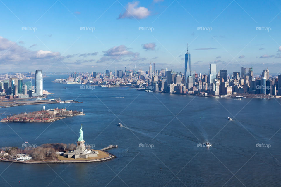 Panoramic view of New York , Manhattan, Statue of Liberty 