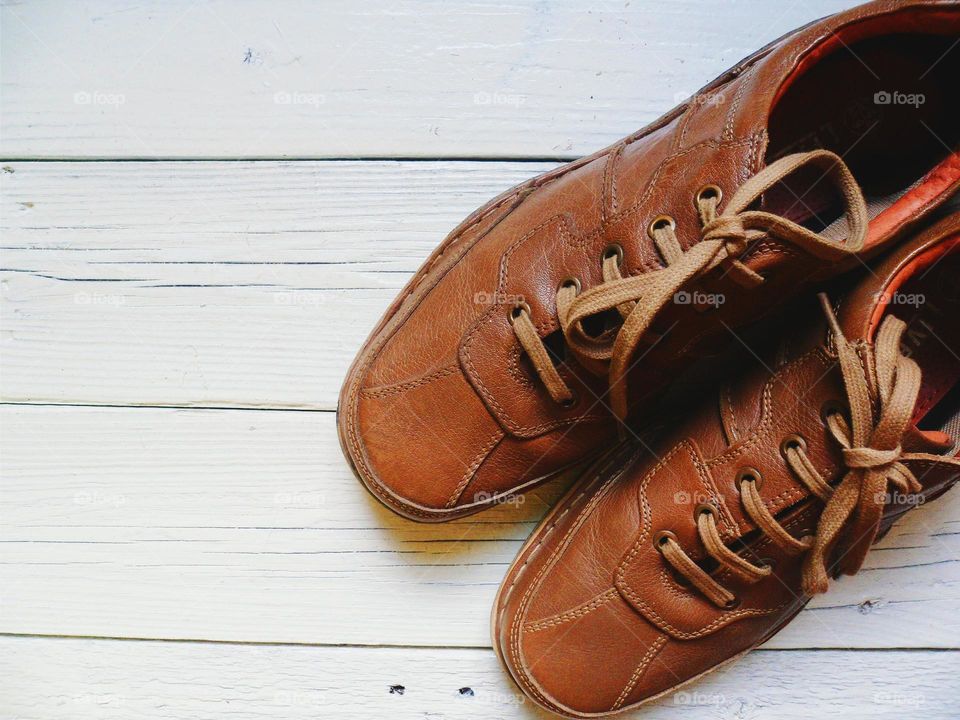 Brown leather men's shoes