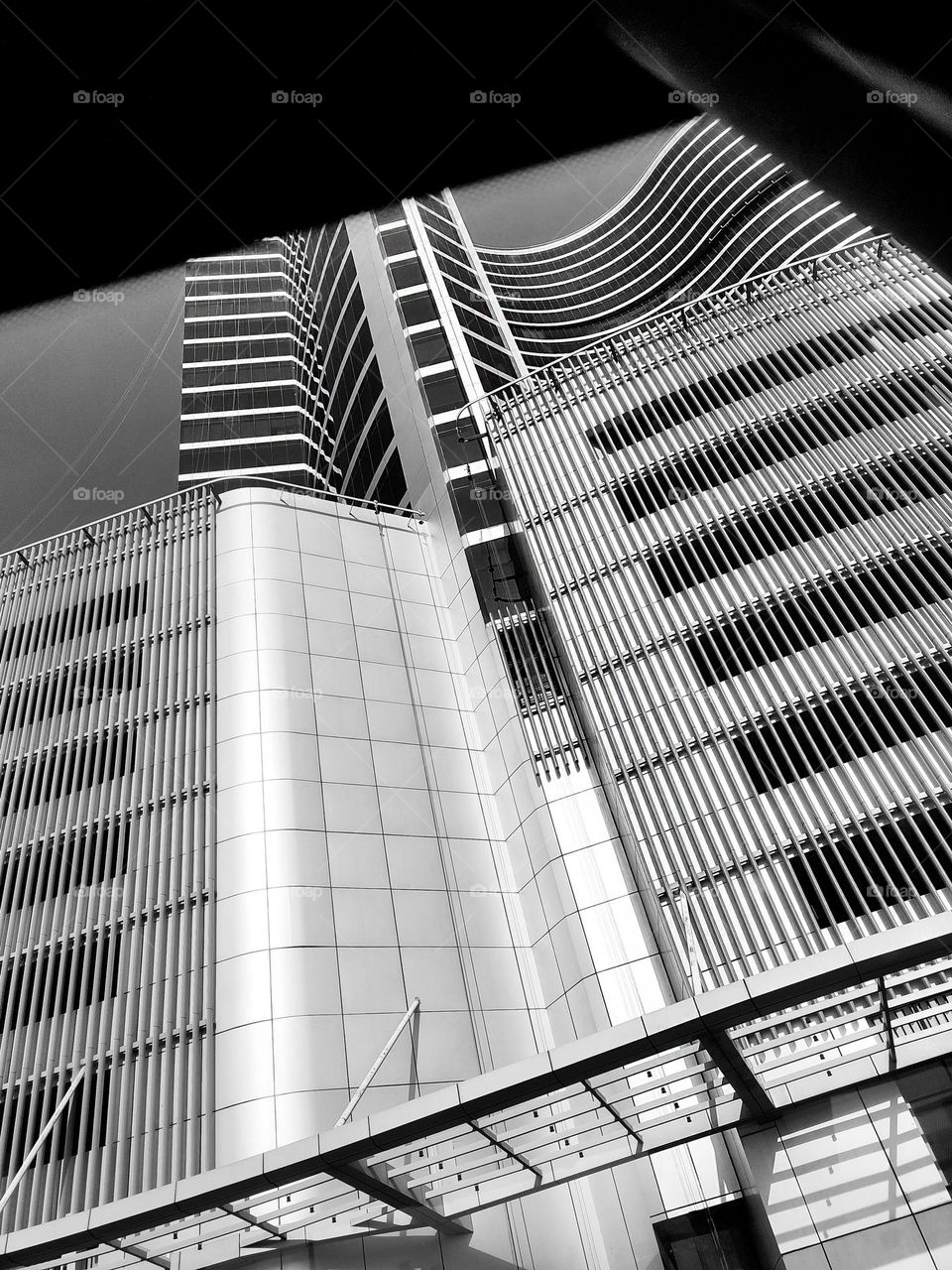 Incredible Dubai Architecture in B&W