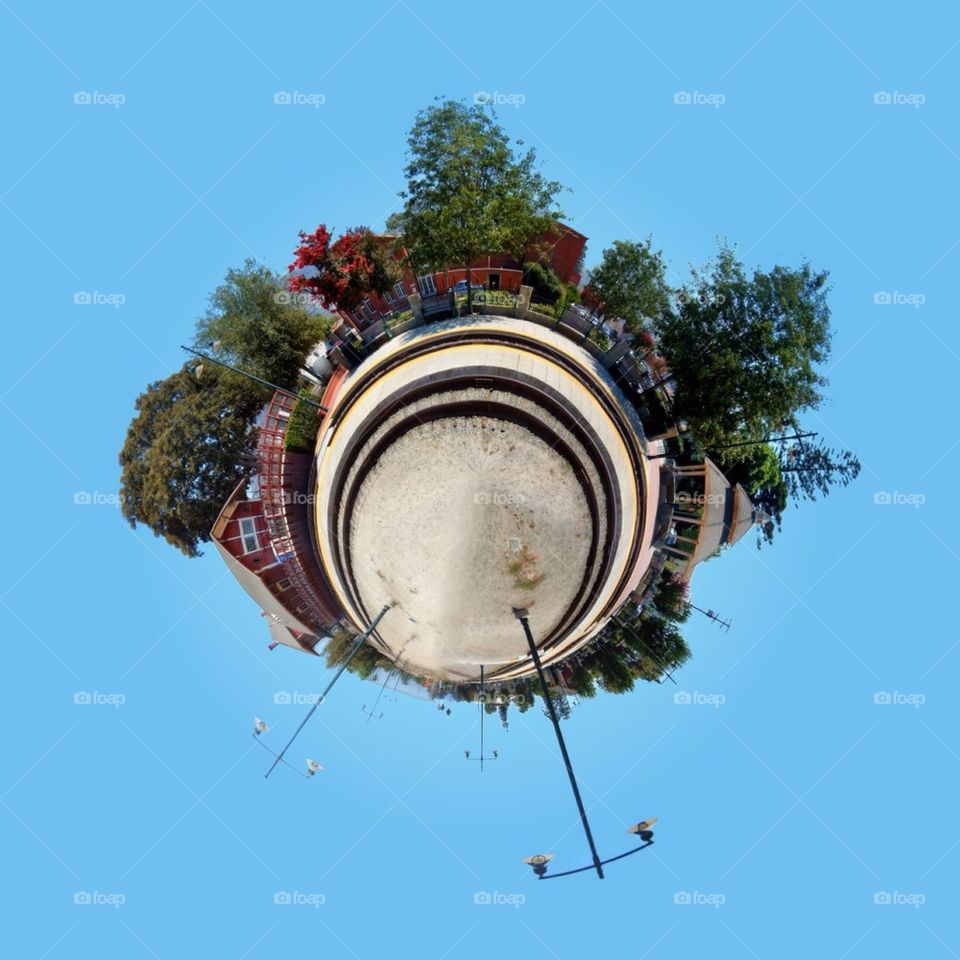 Planet Train Station