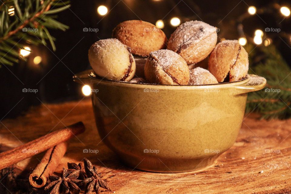 Walnut cookies