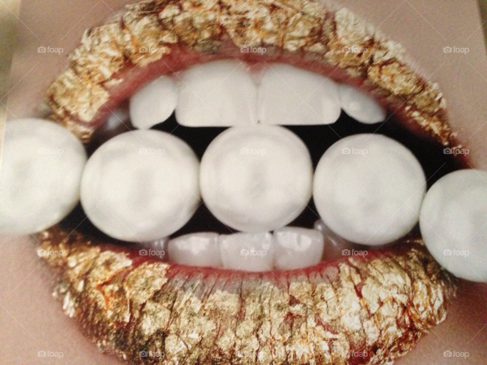 white teeth art painting by florin_mfv