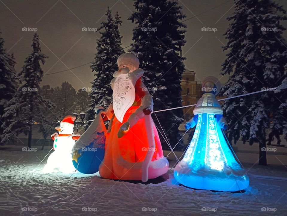 Santa Claus and the Snow Maiden