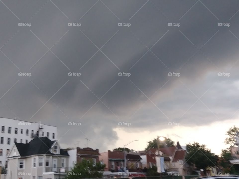 storm warning lightening thunder