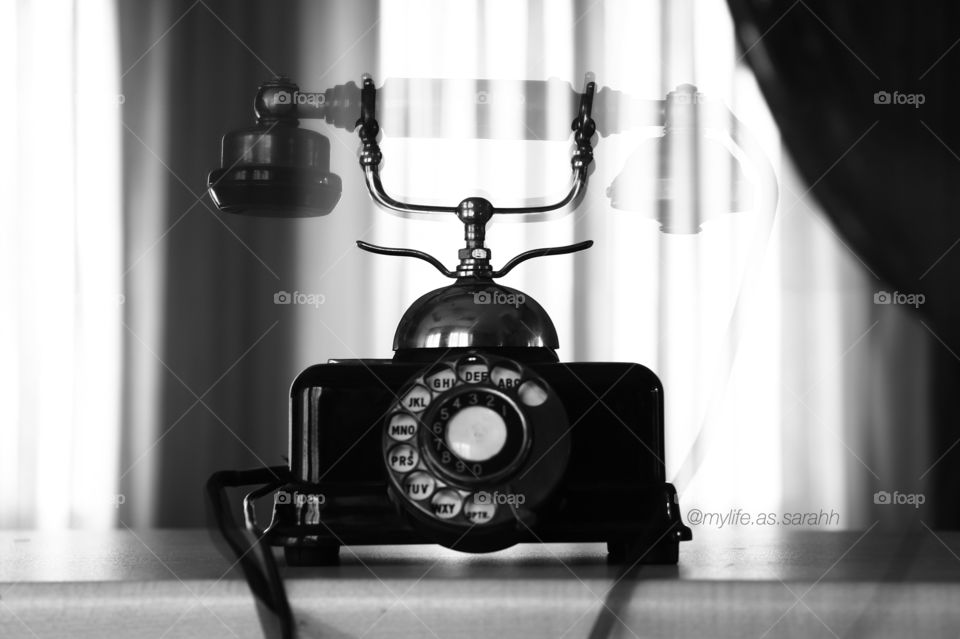 Old telephone 📞