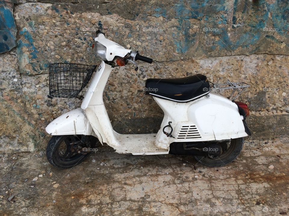 old forgotten scooter