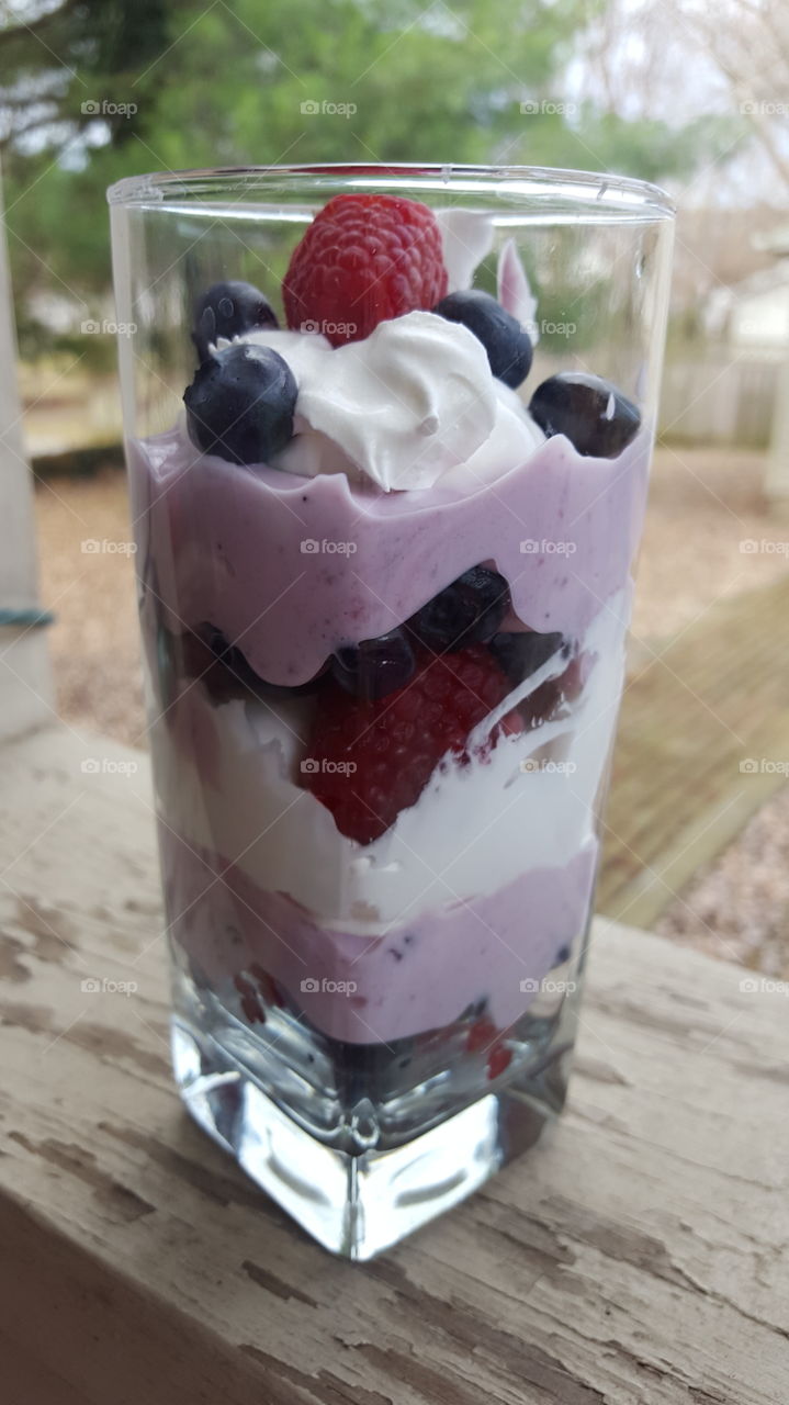 Fruit parfait