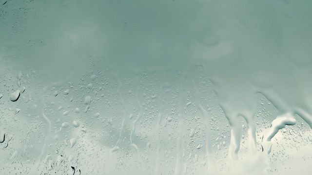 ☔
