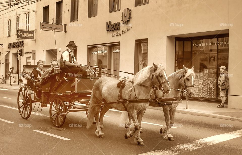 People, Street, Carriage, Group Together, Vehicle