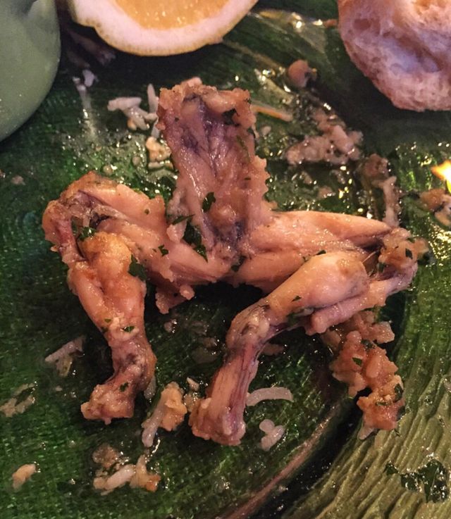 cuisses de grenouilles
