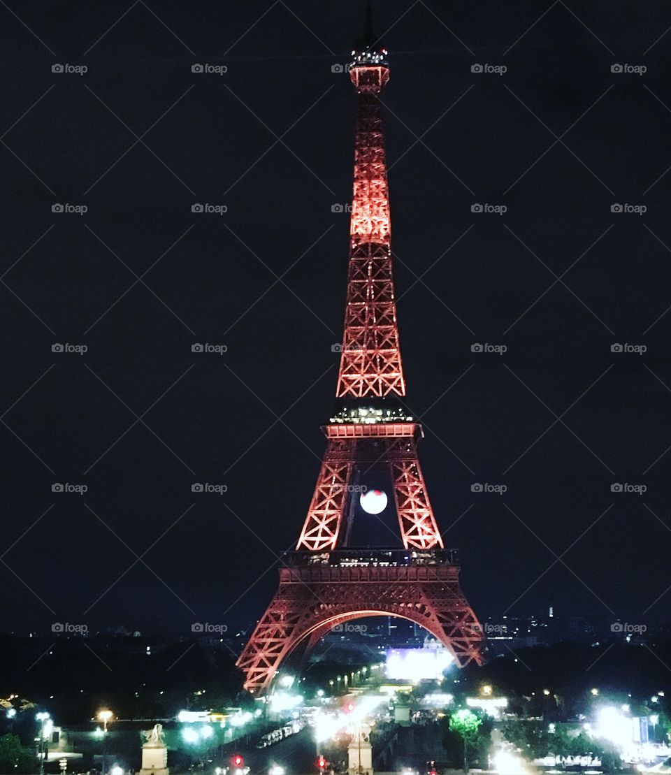 Paris at night 